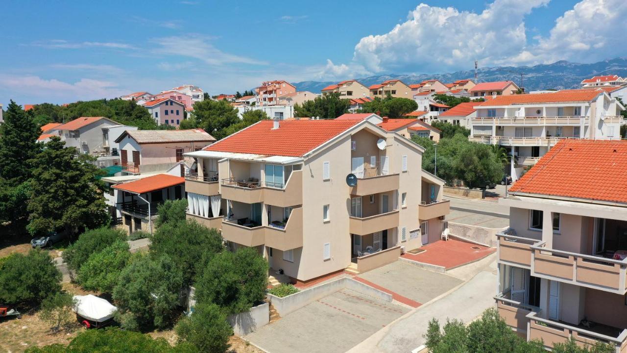 Apartments Tomy Novalja Ngoại thất bức ảnh