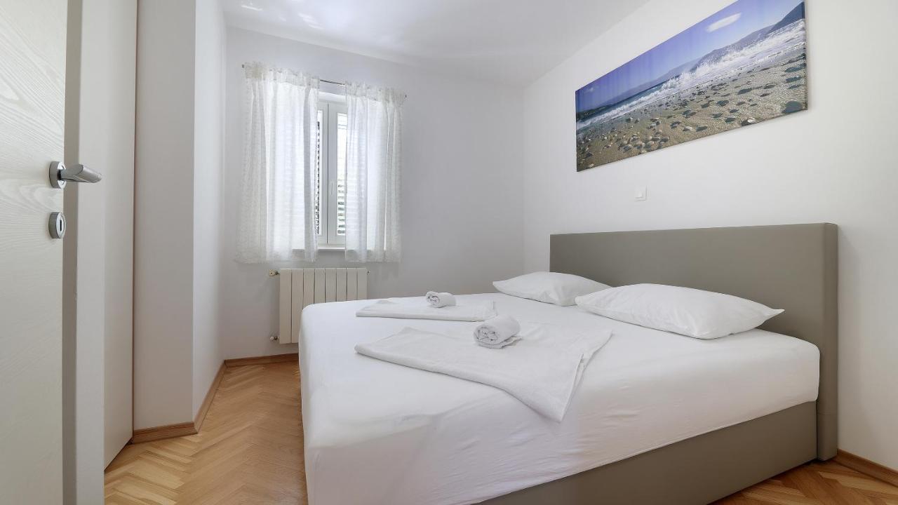 Apartments Tomy Novalja Ngoại thất bức ảnh